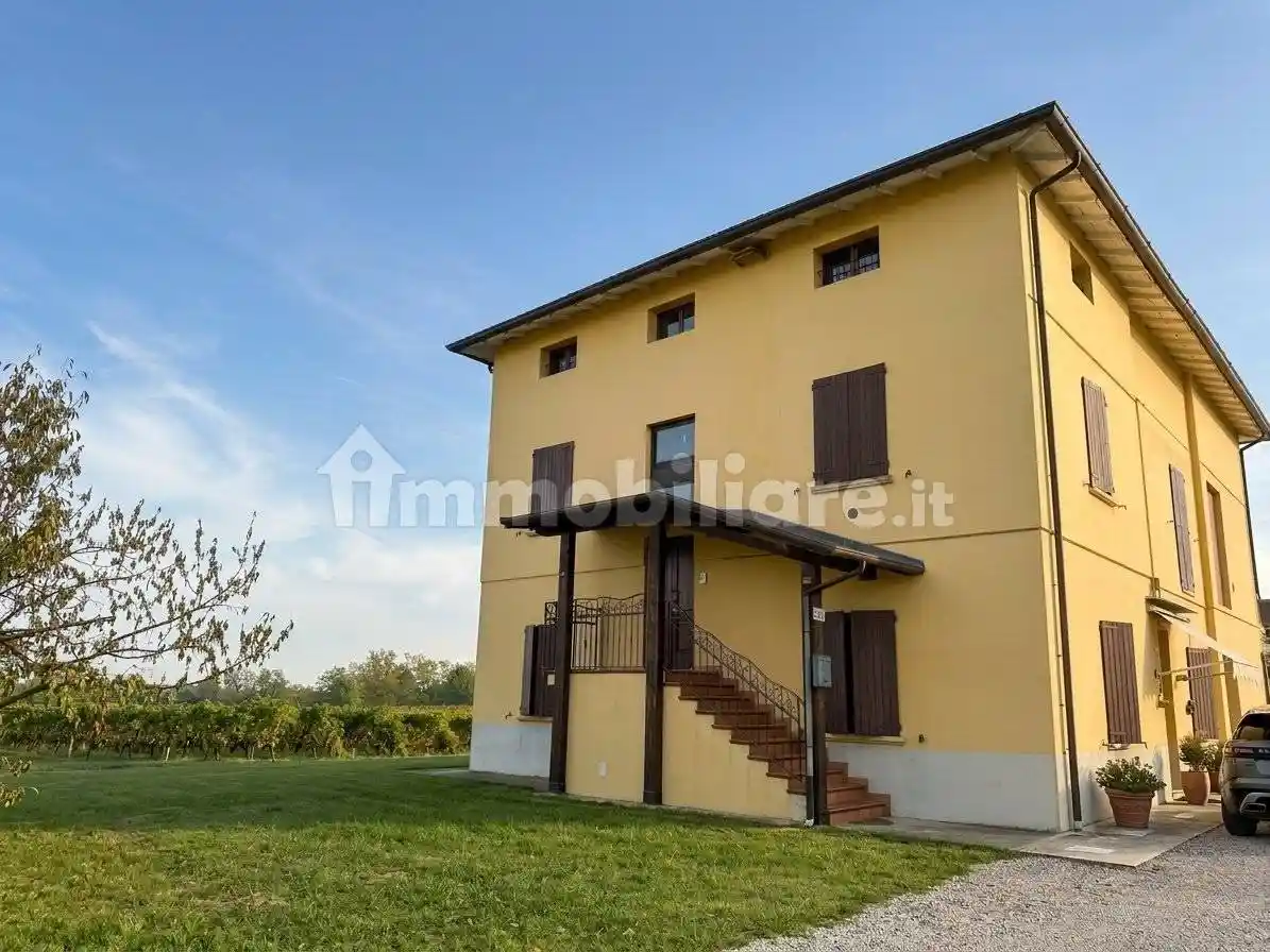 Villa in vendita a Spilamberto
