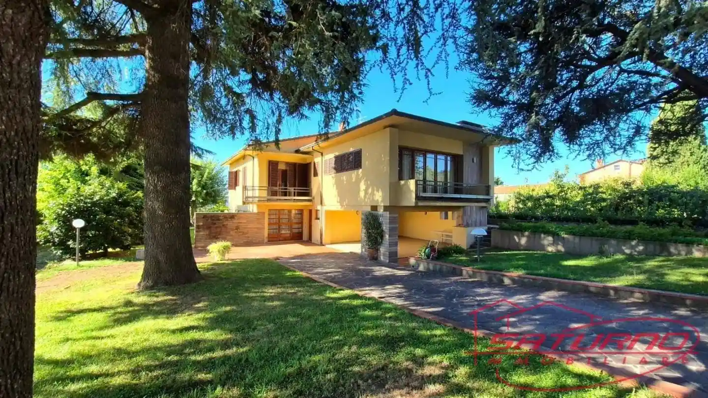 Villa in vendita a Capannori