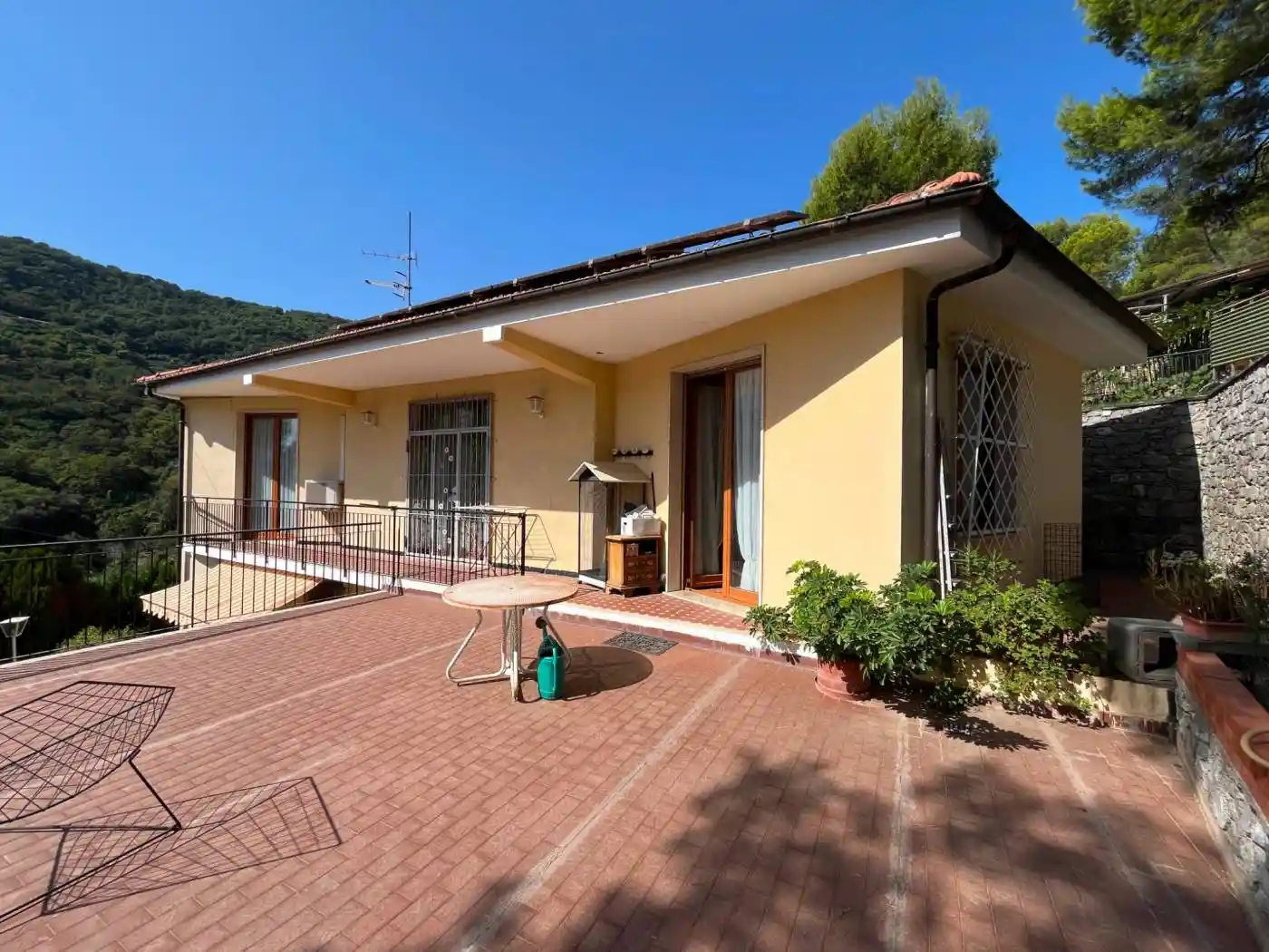 Villa in vendita a Alassio