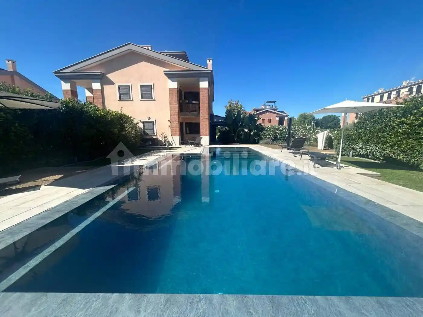 Villa in vendita a Roma