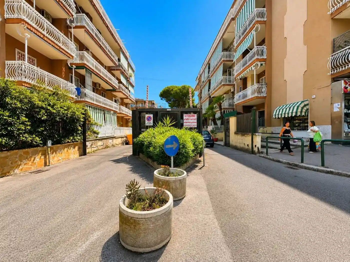Appartamento in vendita a Napoli