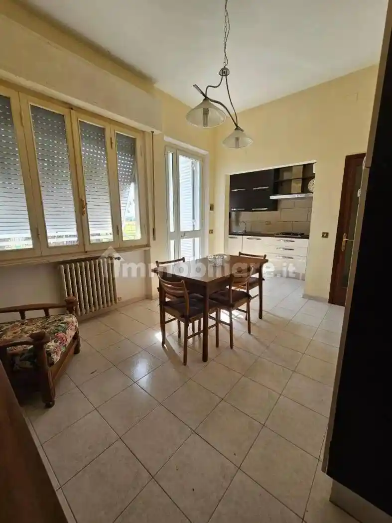 Villa in affitto a Collesalvetti