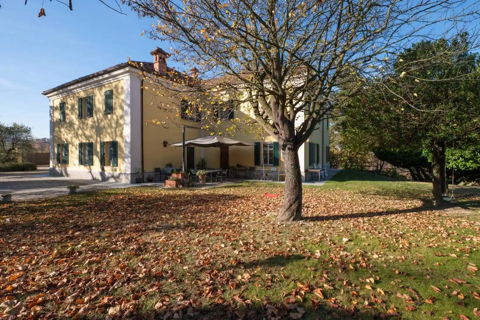 Villa in vendita a Alba