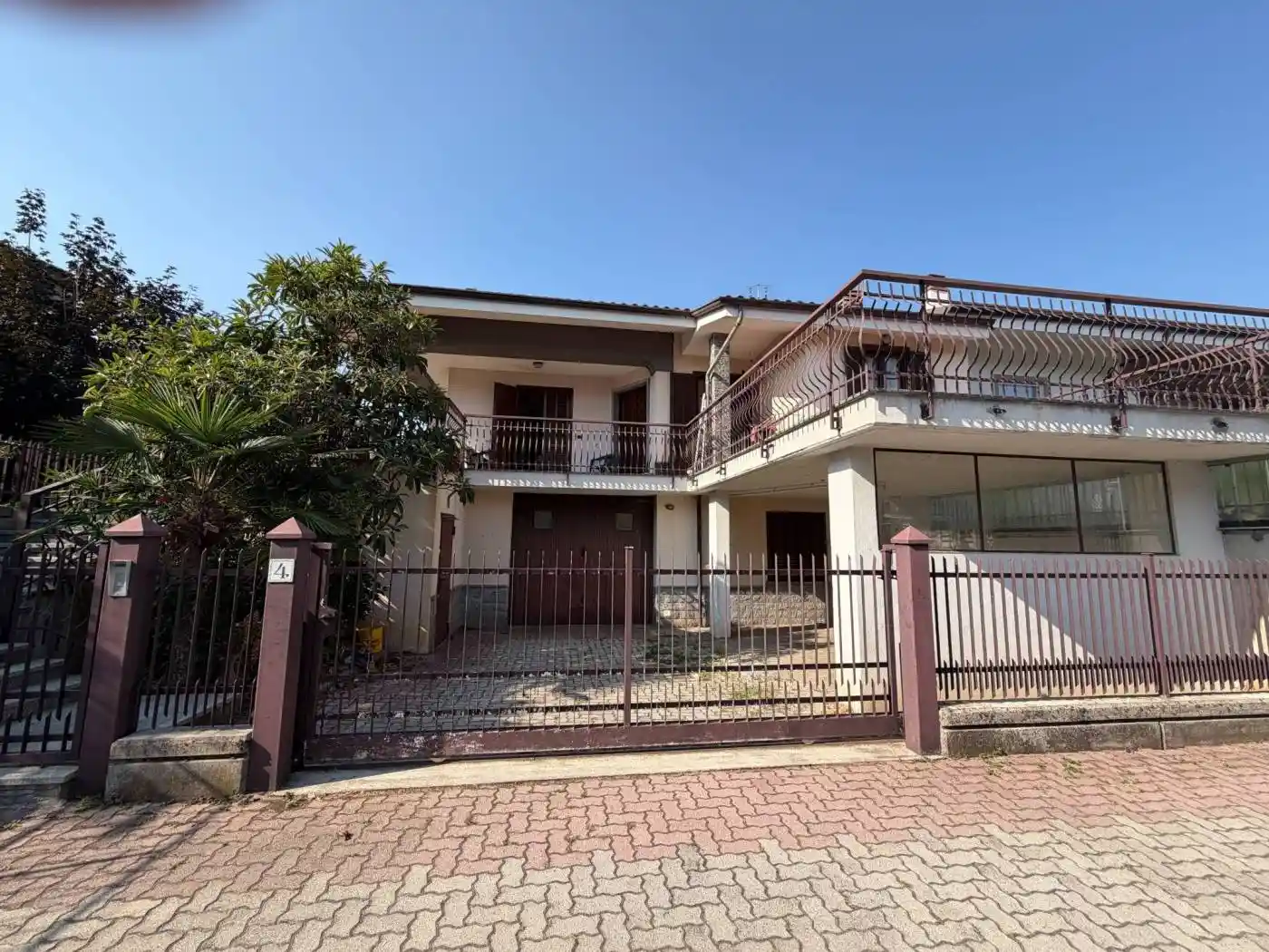 Villa in vendita a Busca