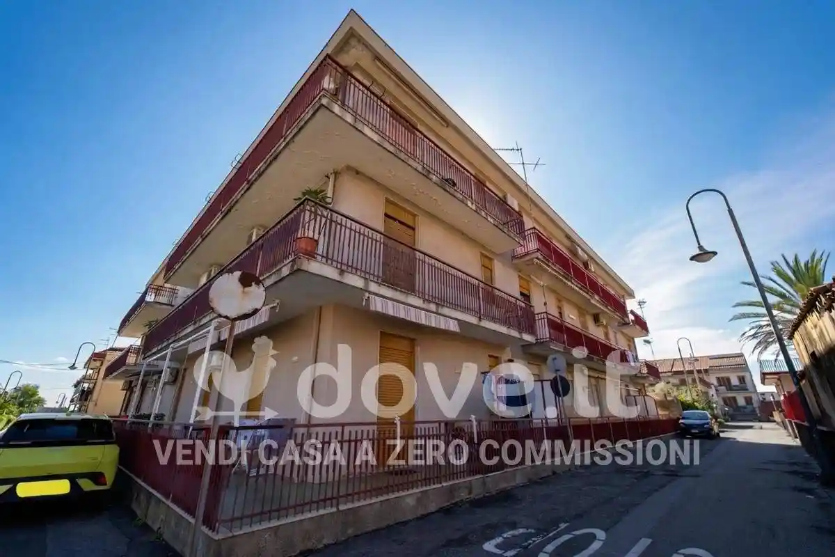 Appartamento in vendita a Acireale