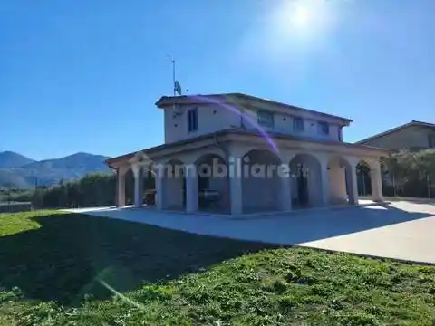 Villa in vendita a Cori