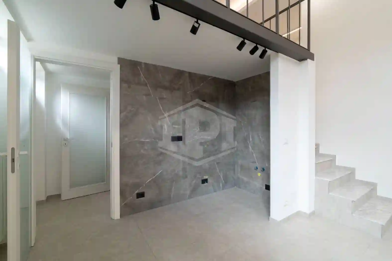 Loft - foto 4