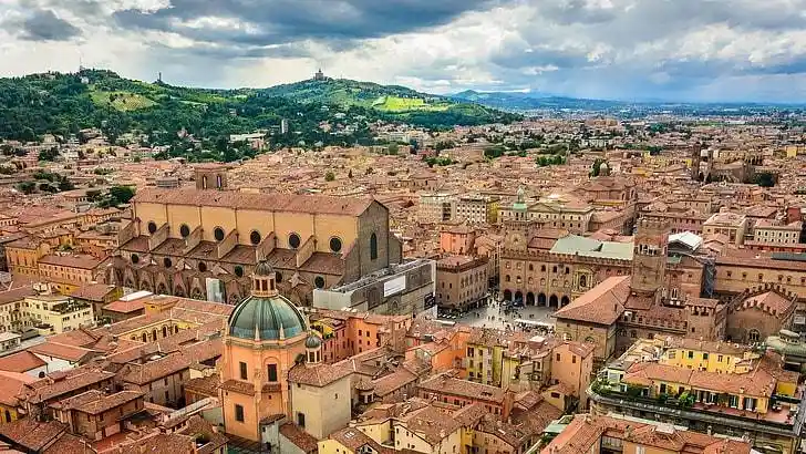 Appartamento in vendita a Bologna