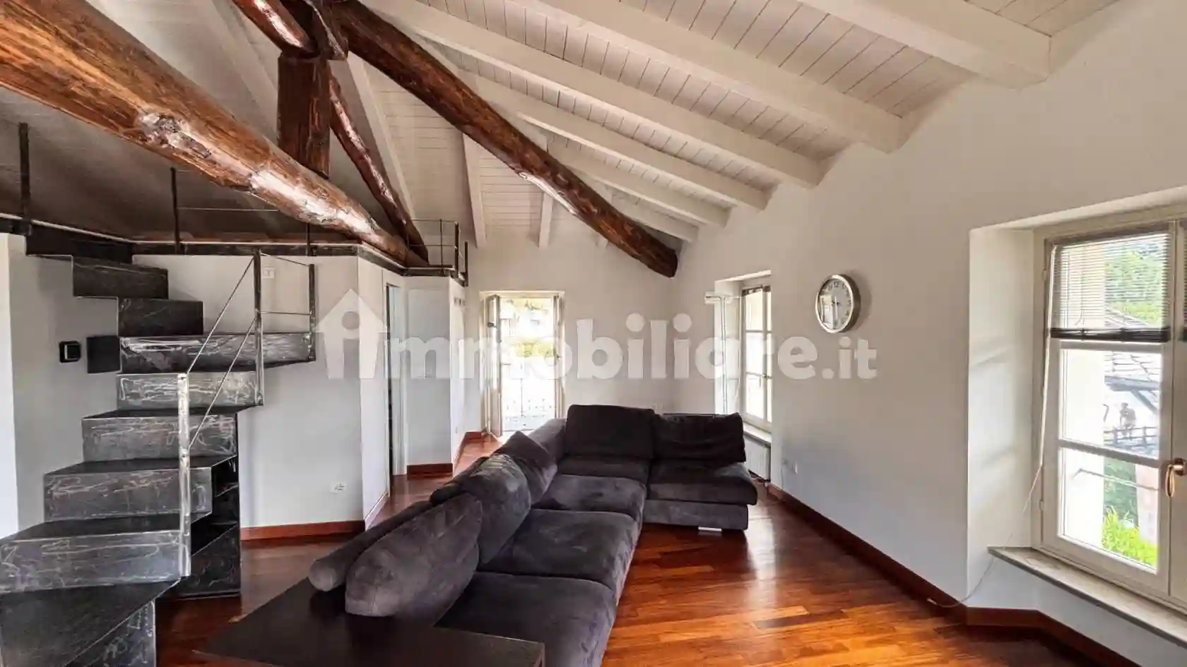 Loft - foto 4