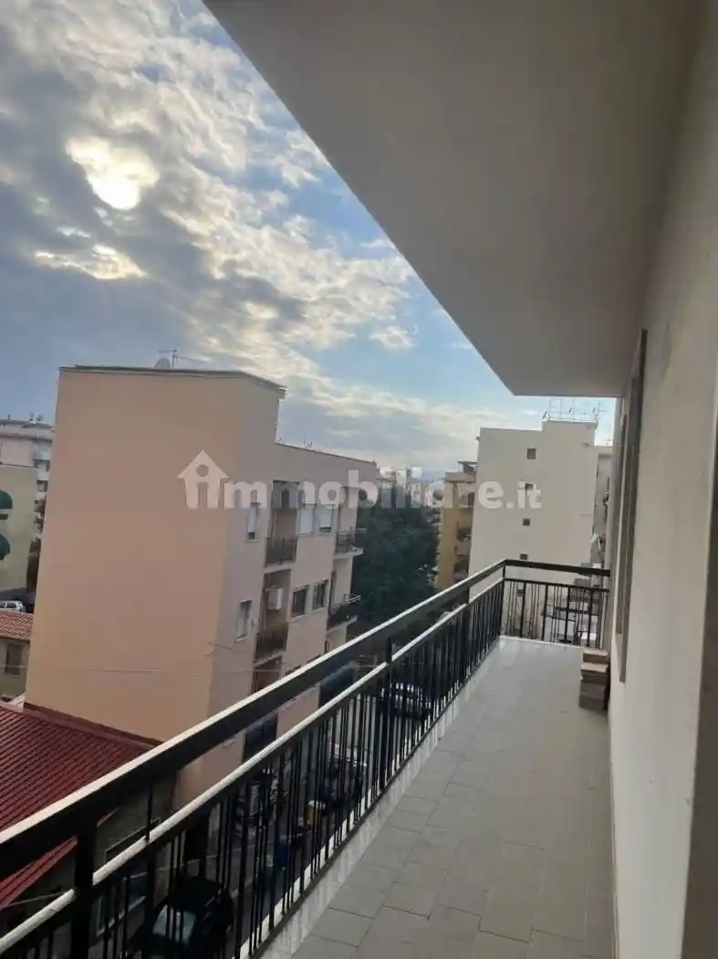 Palazzo - Edificio in vendita a Reggio Calabria