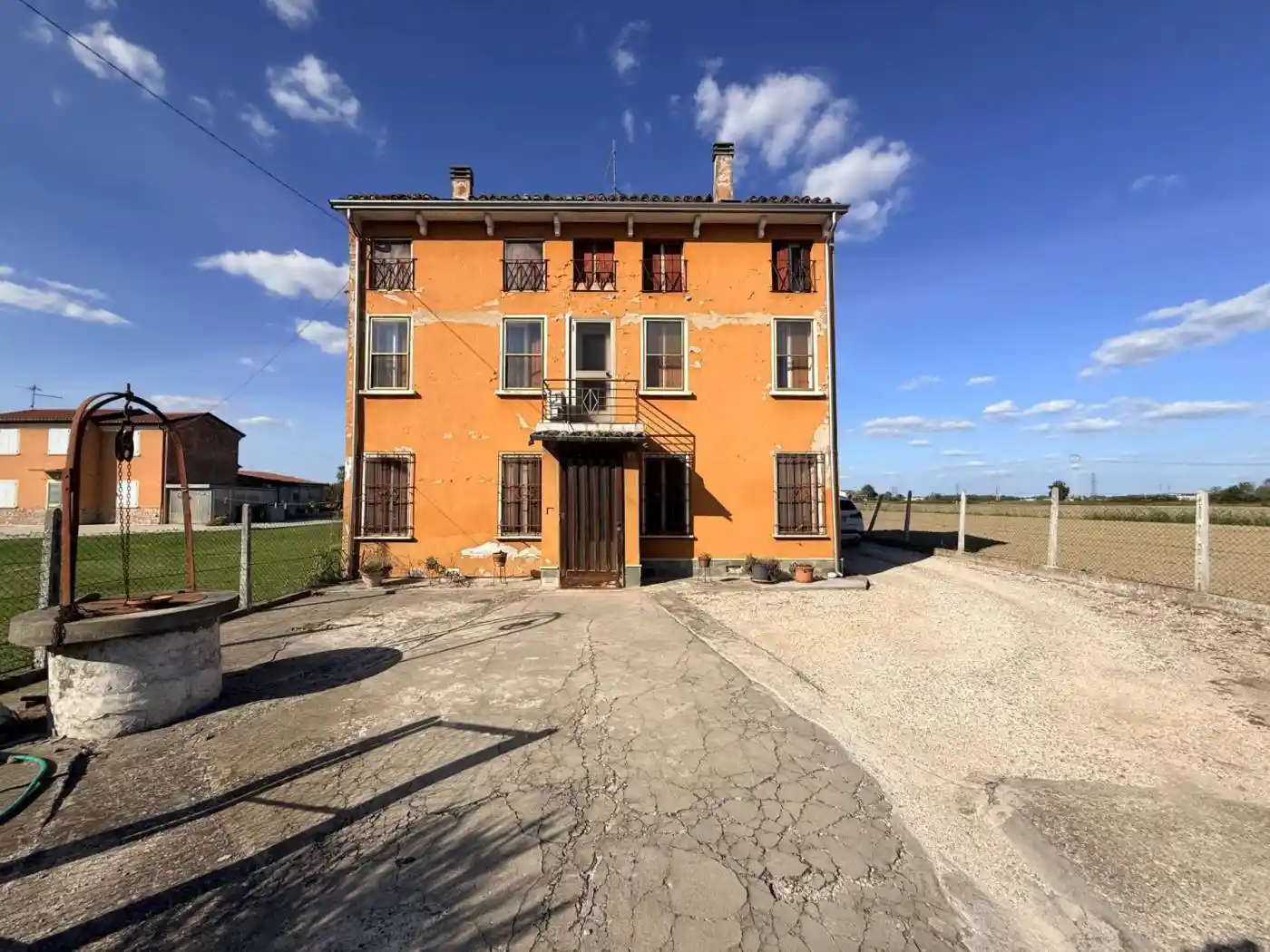 Casa indipendente in vendita a Poggio Rusco