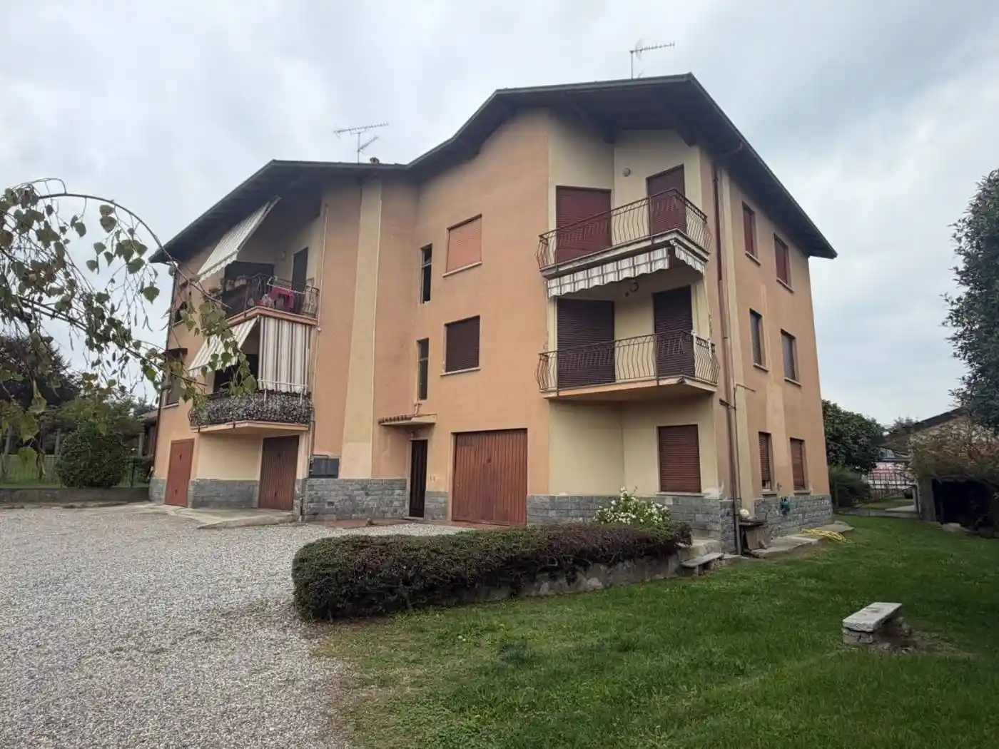 Appartamento in vendita a Paruzzaro