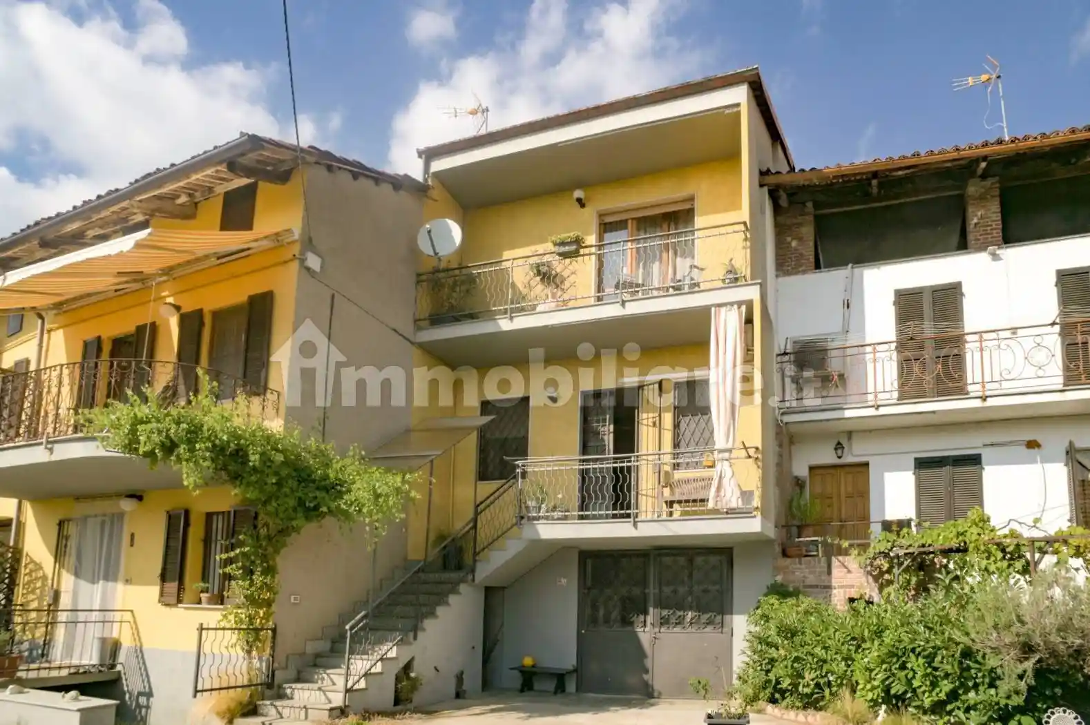 Casa indipendente in vendita a Moncucco Torinese
