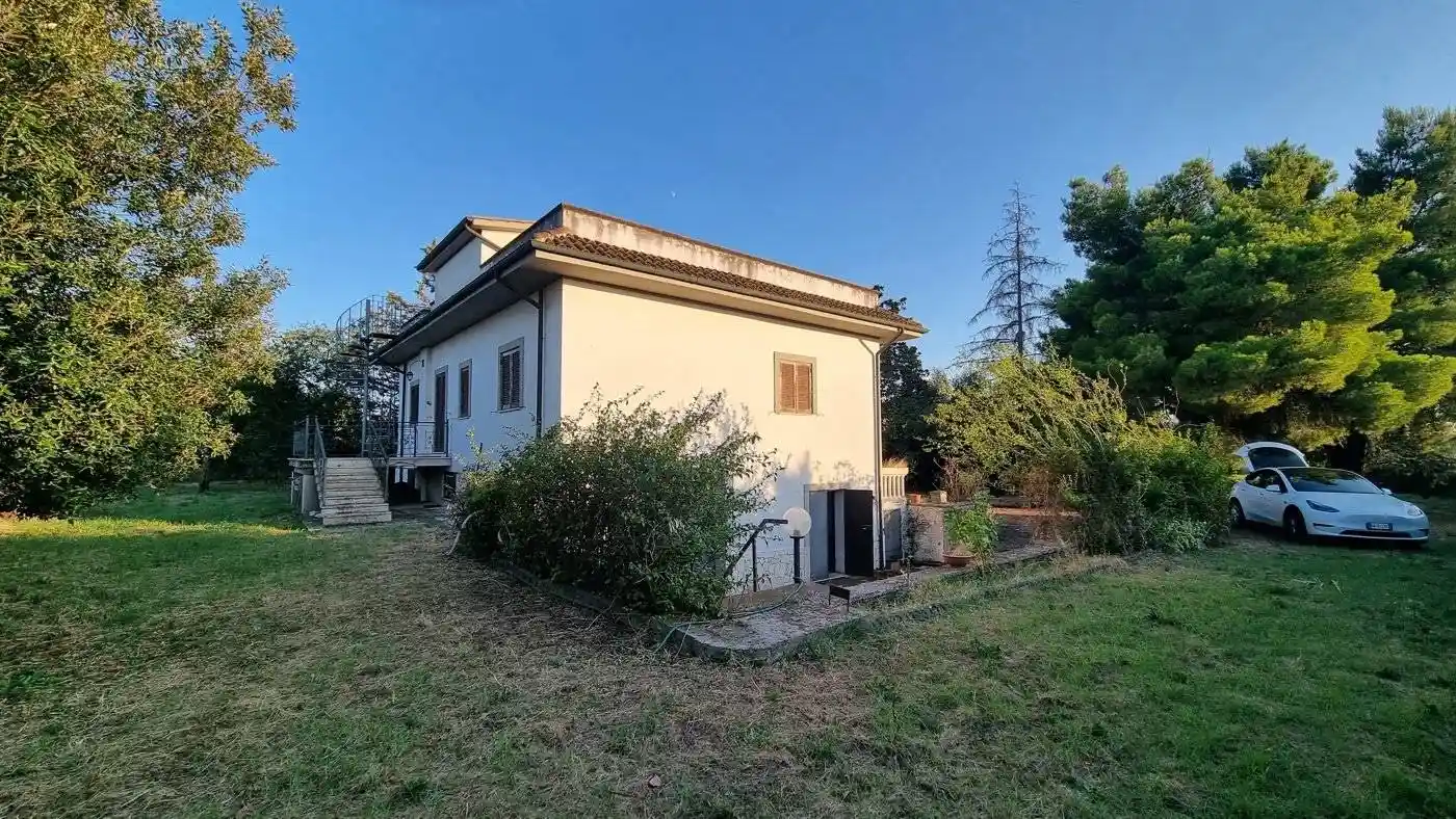 Villa in vendita a Gallicano nel Lazio
