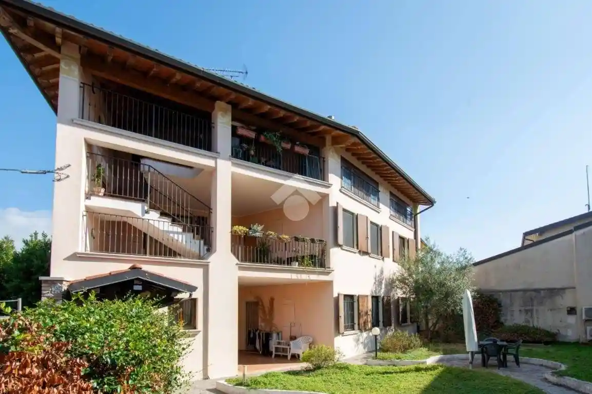 Appartamento in vendita a Puegnago sul Garda