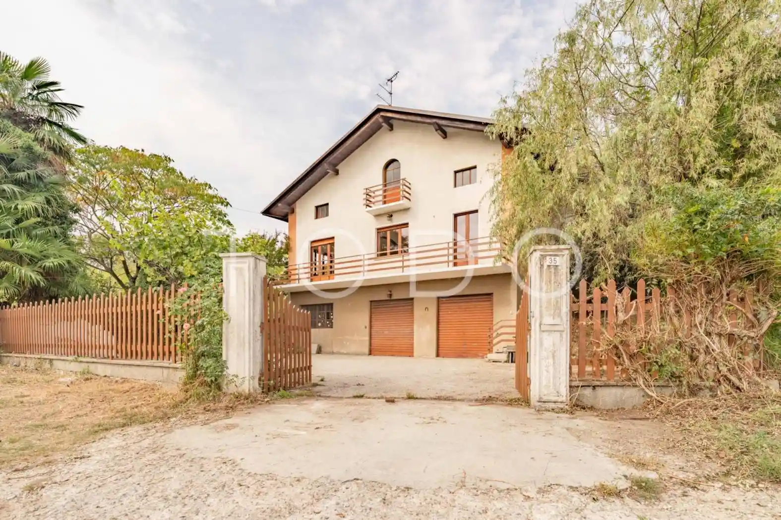 Casa indipendente in vendita a Brusnengo