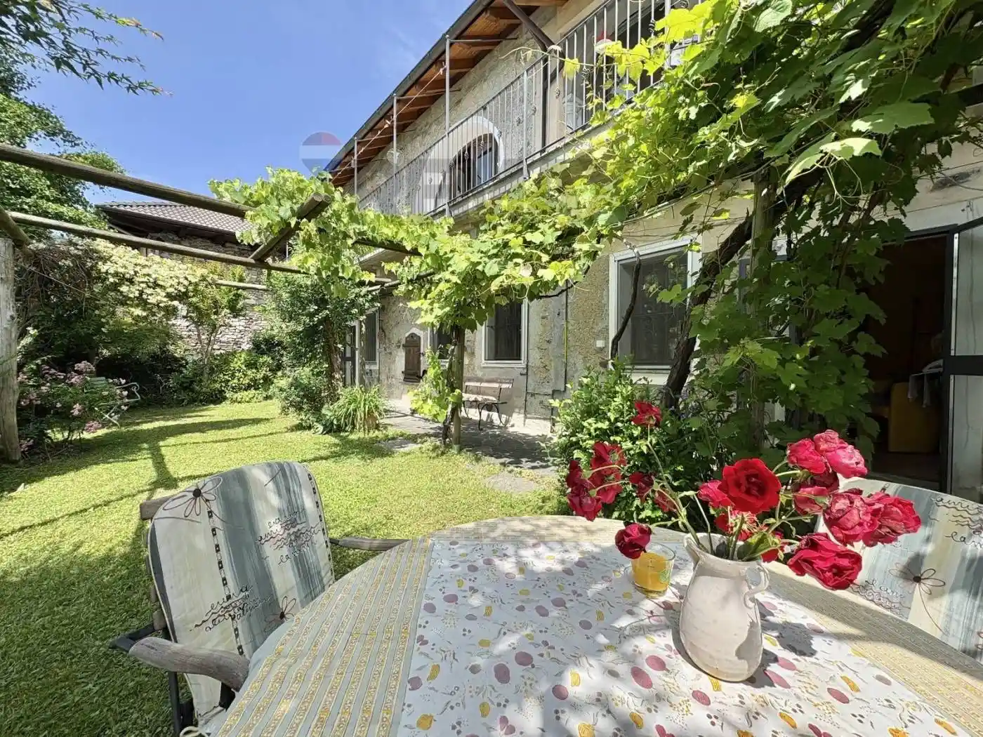 Casa indipendente in vendita a Cesara