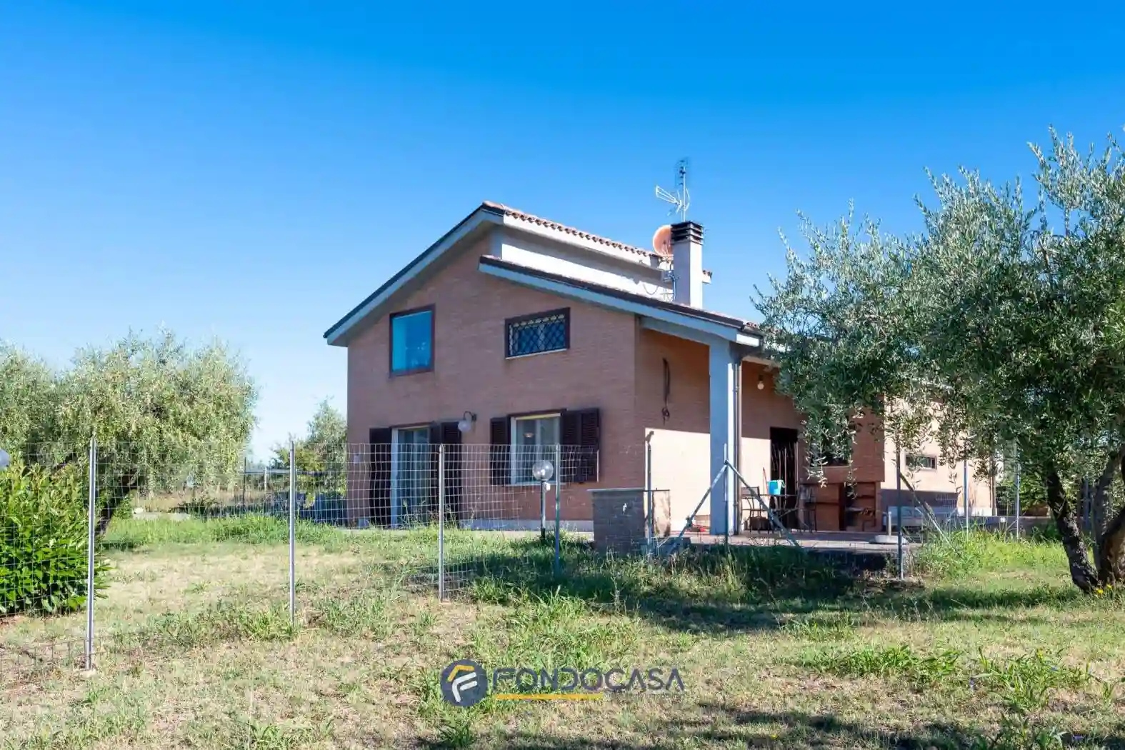 Villa - foto 2
