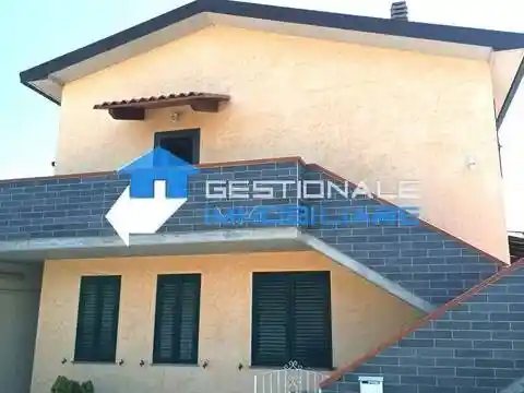 Villa in vendita a Collesalvetti