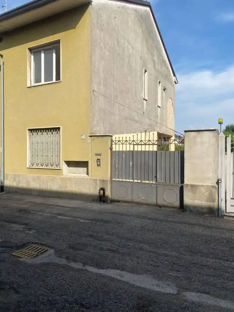 Appartamento in vendita a Desio