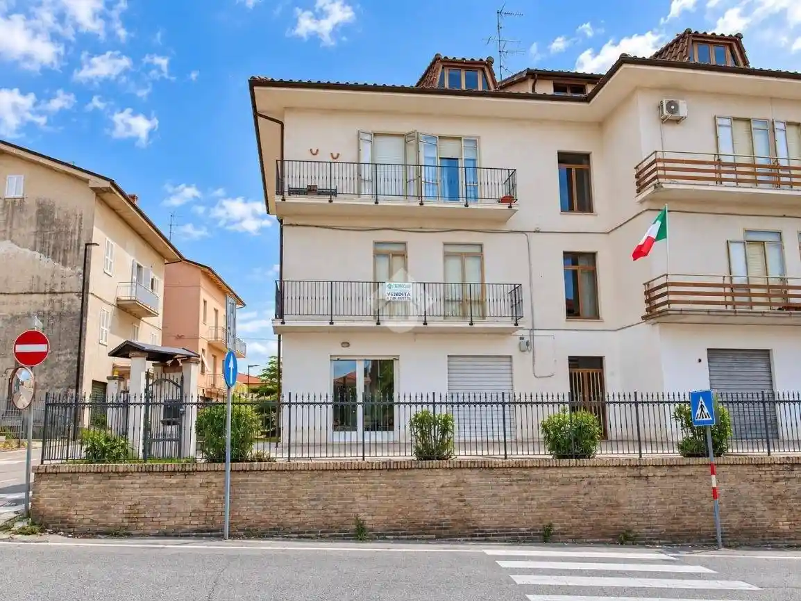 Appartamento in vendita a Monte Urano