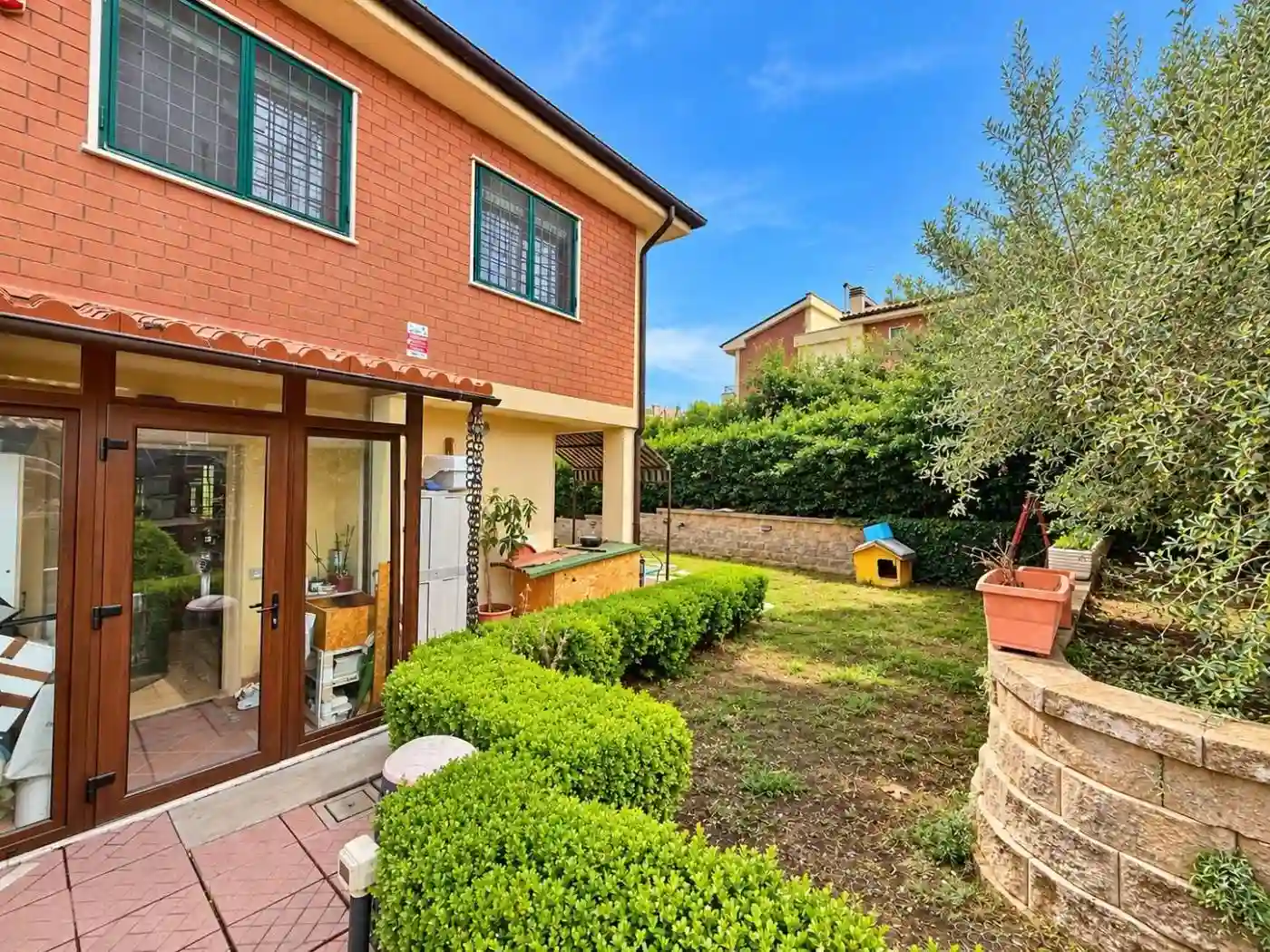 Villa - foto 2