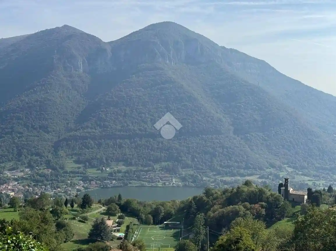 Villetta a schiera in vendita a Bianzano