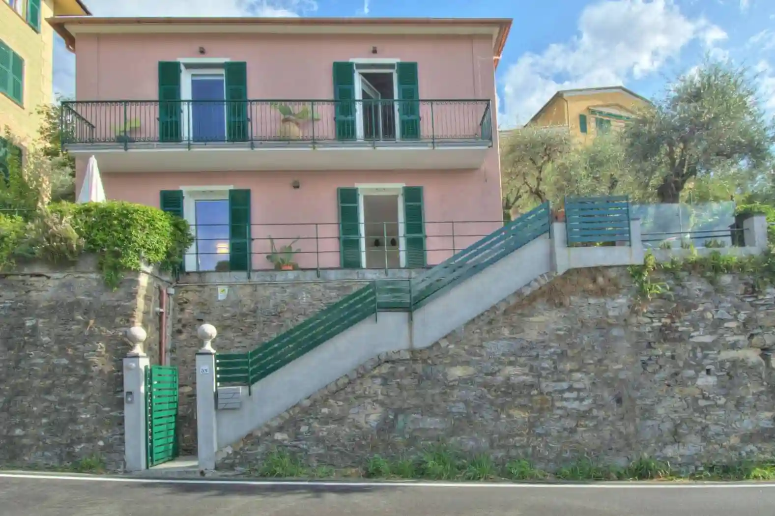 Villa - foto 2