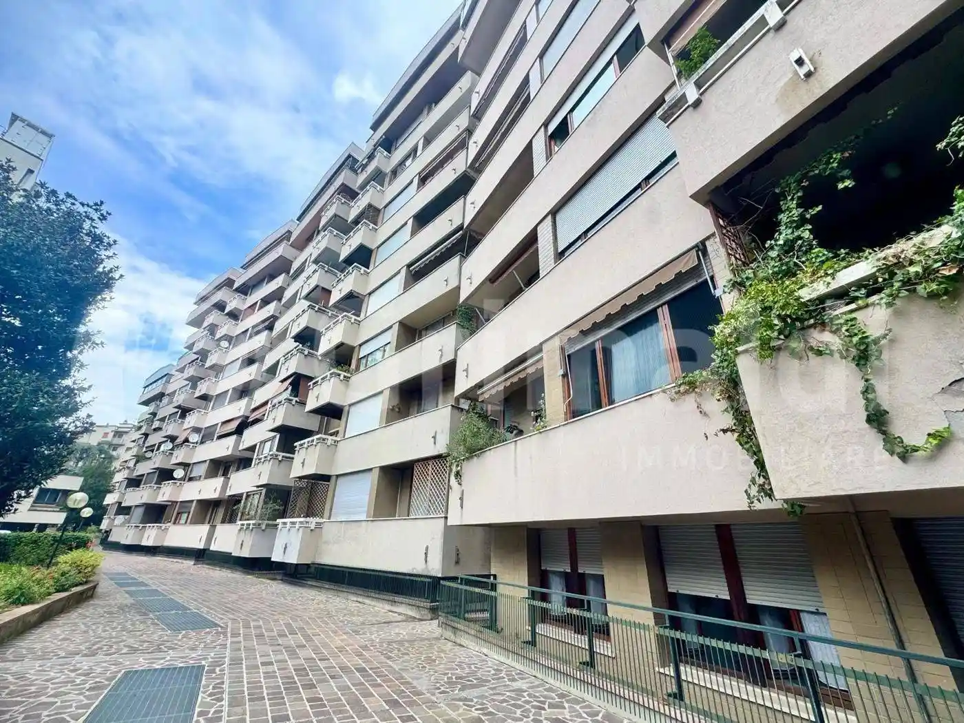 Appartamento in vendita a Monza