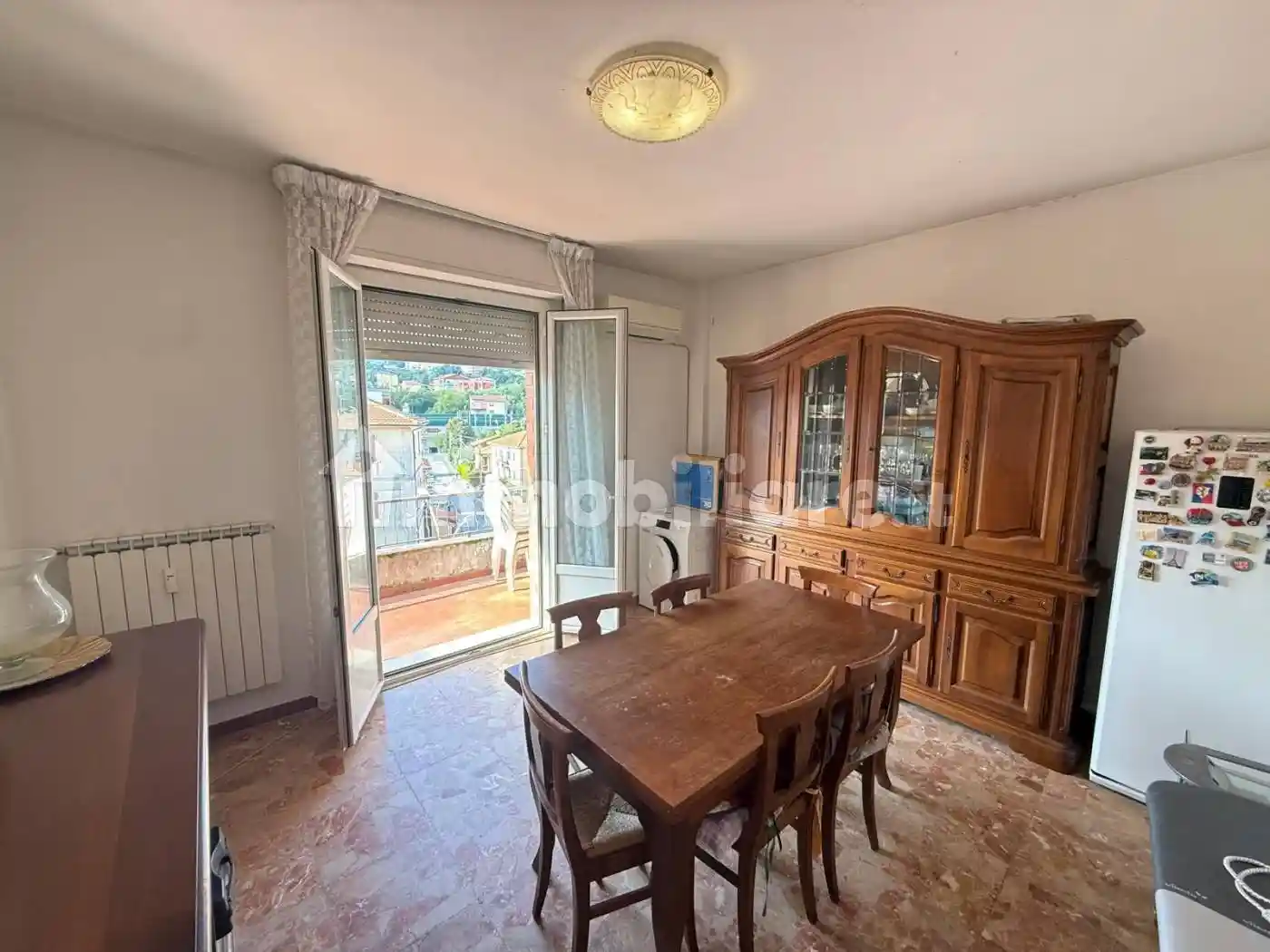 Appartamento in vendita a Vezzano Ligure