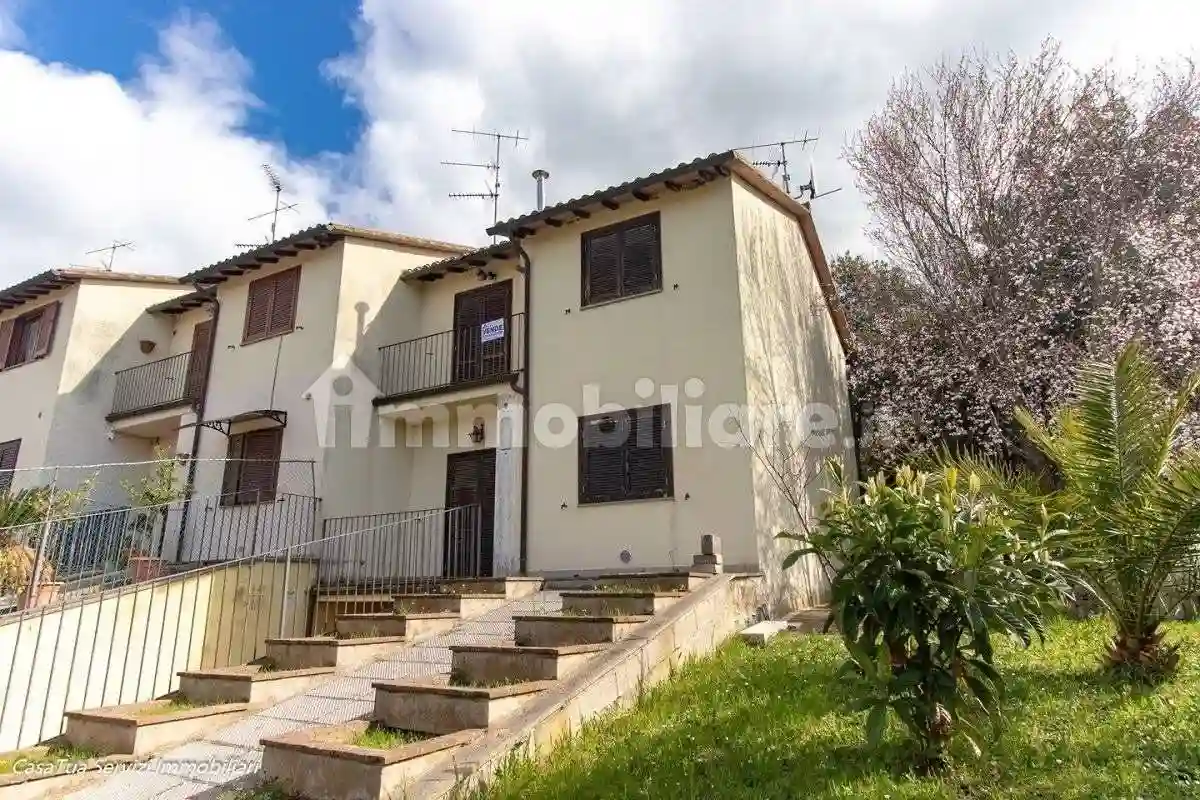 Villetta a schiera - foto 2