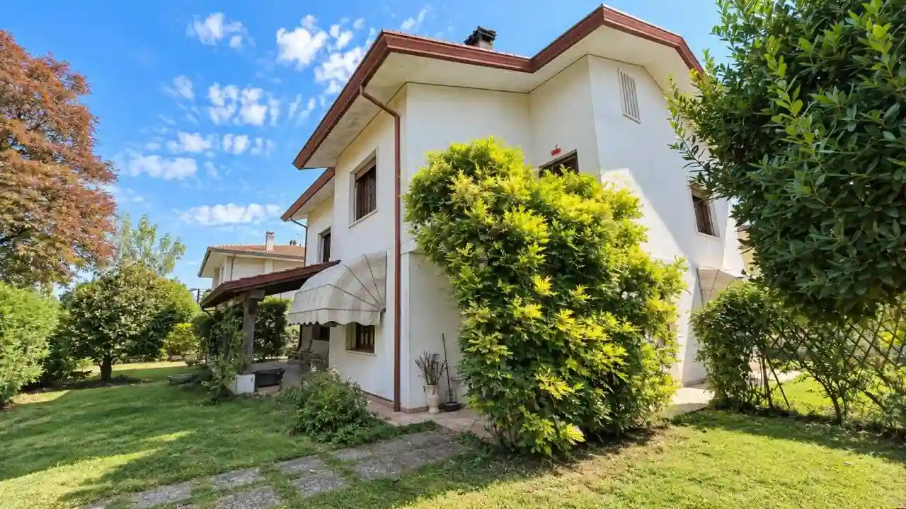 Villa - foto 2