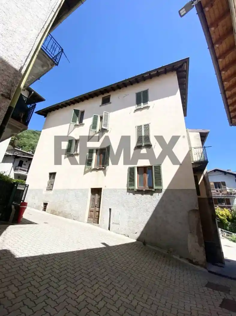 Casa indipendente in vendita a Primaluna