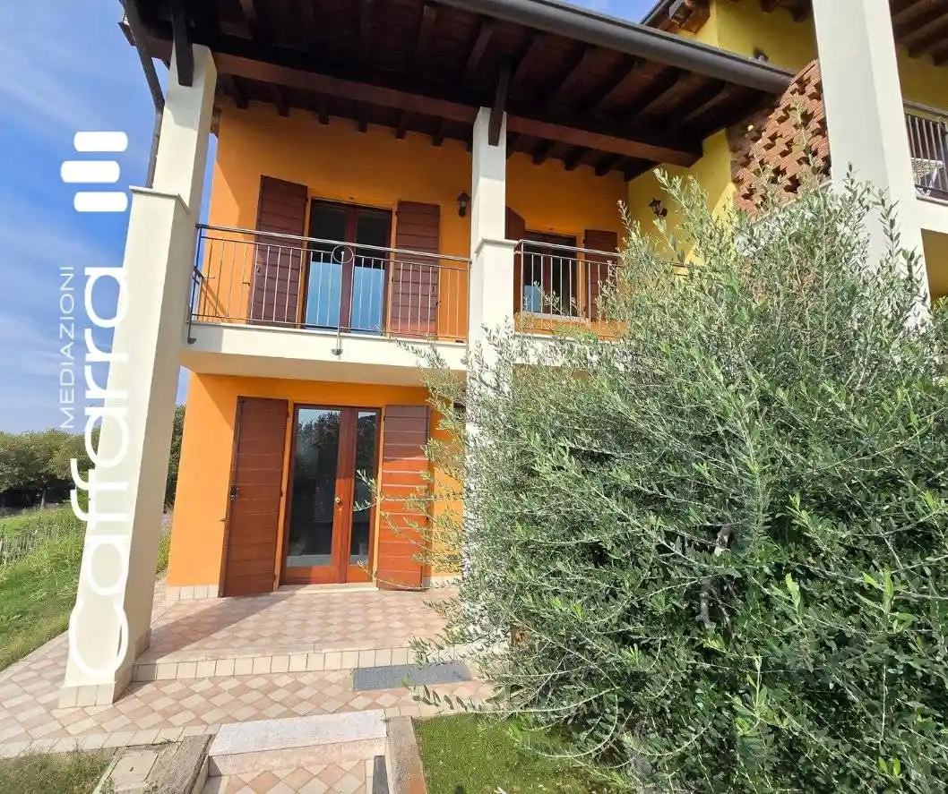 Villetta a schiera in vendita a Volta Mantovana