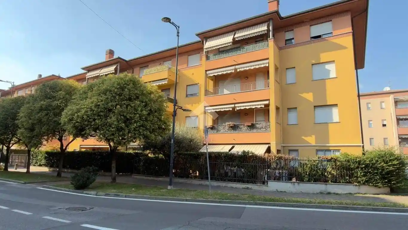Appartamento in vendita a Desio
