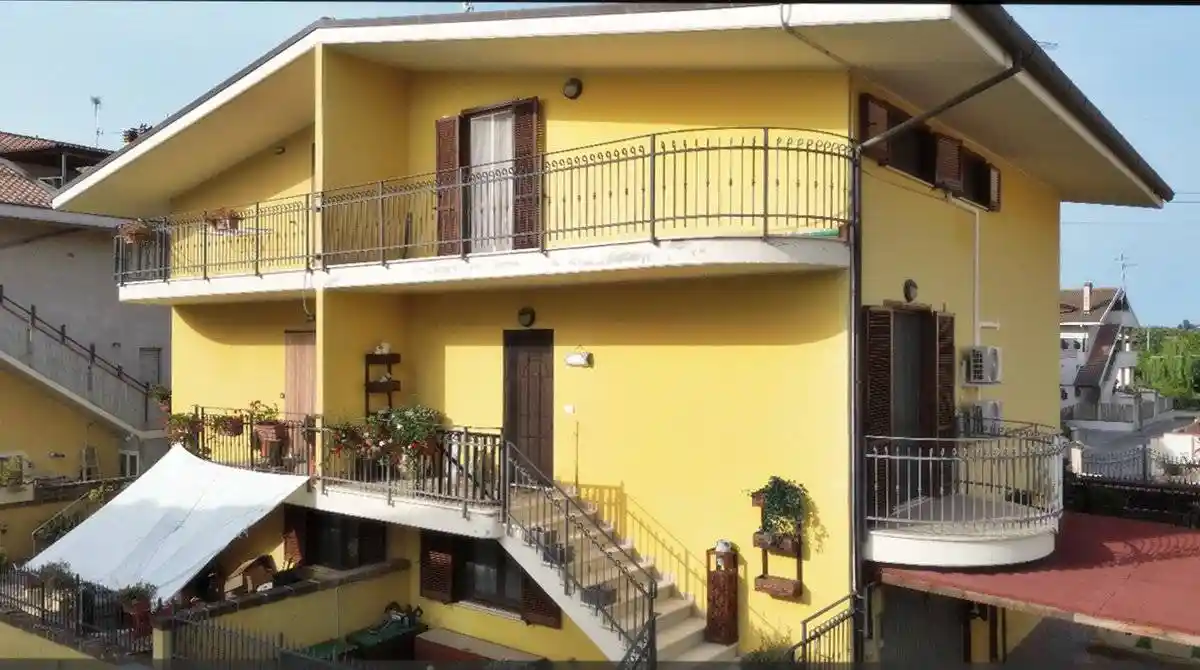 Villa in vendita a Cappelle sul Tavo