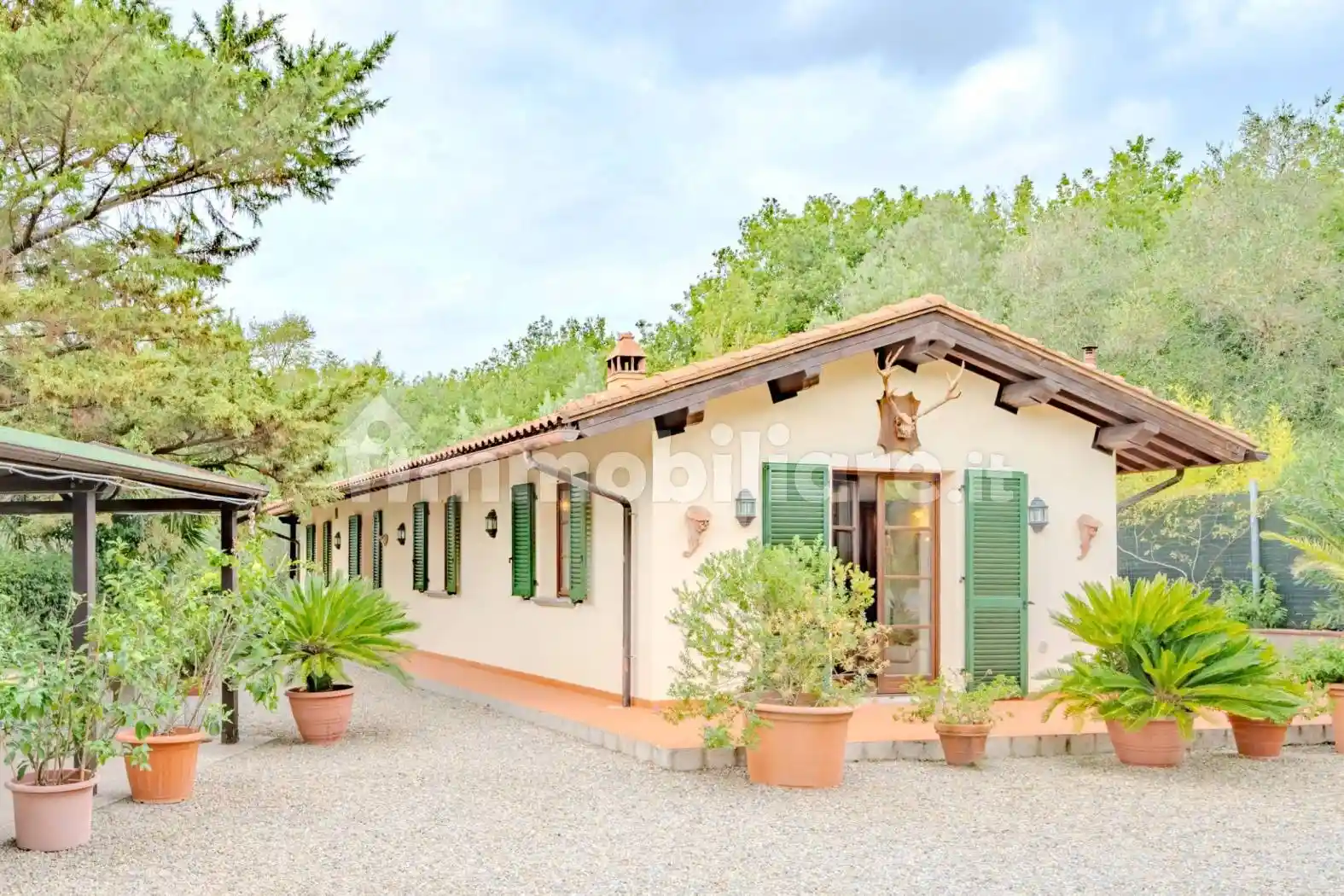 Villa in vendita a Crespina e Lorenzana