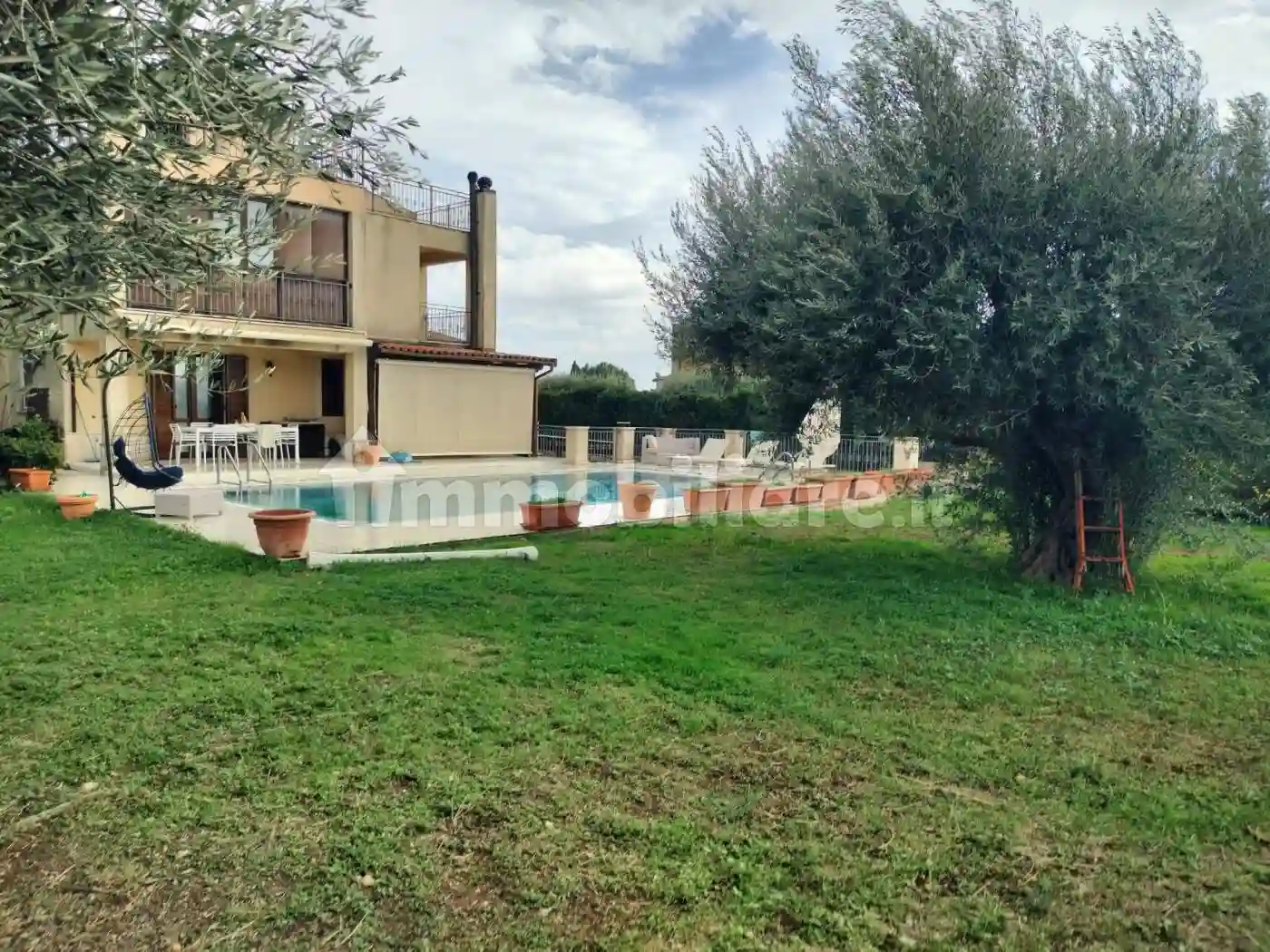 Villa - foto 3