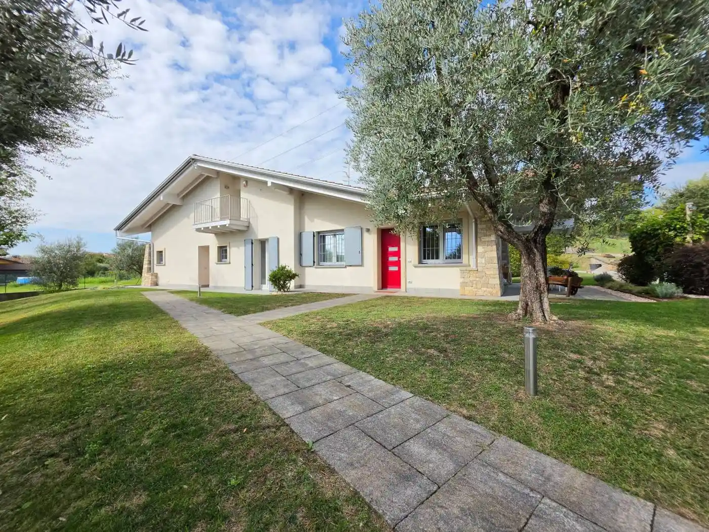Villa in vendita a Brembate di Sopra