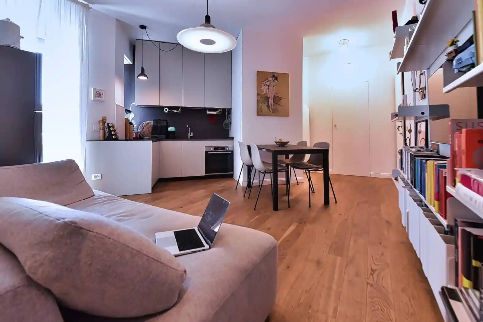 Appartamento in vendita a Milano