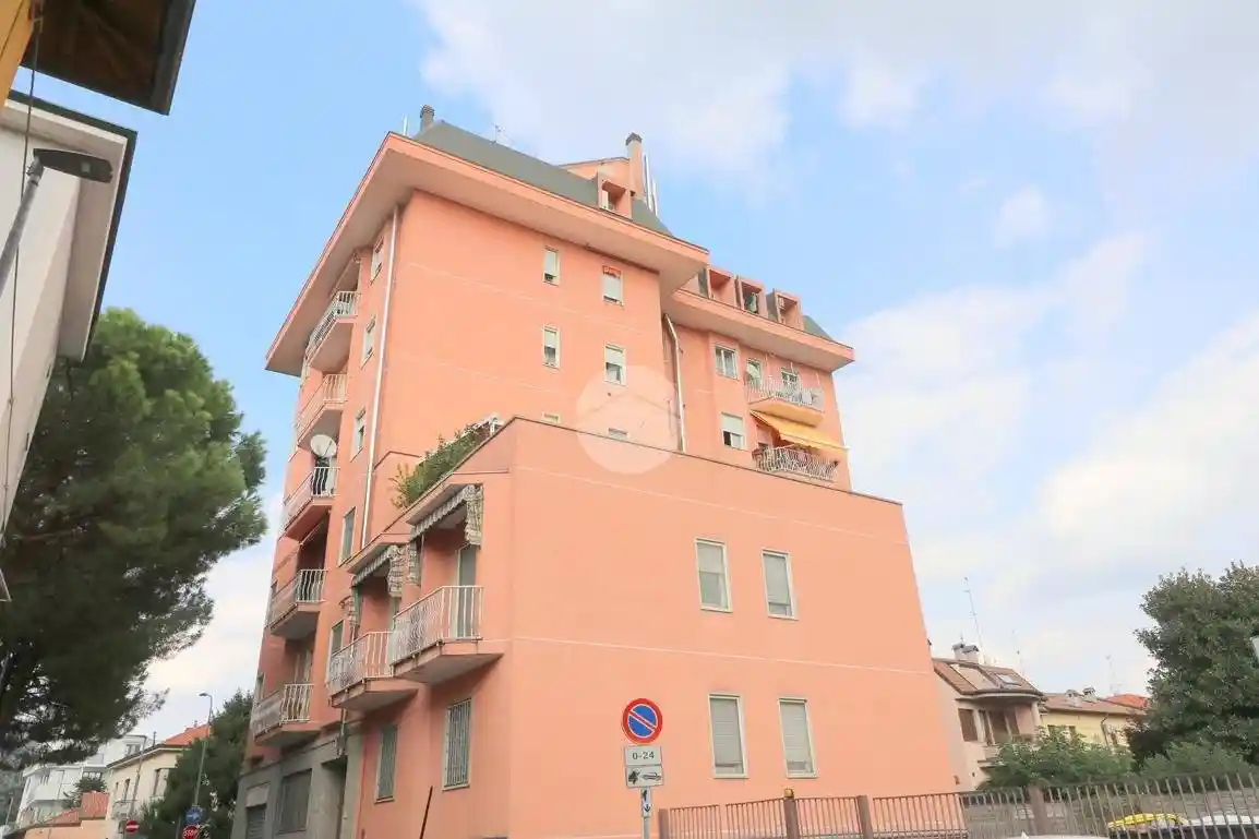 Appartamento in vendita a Rho