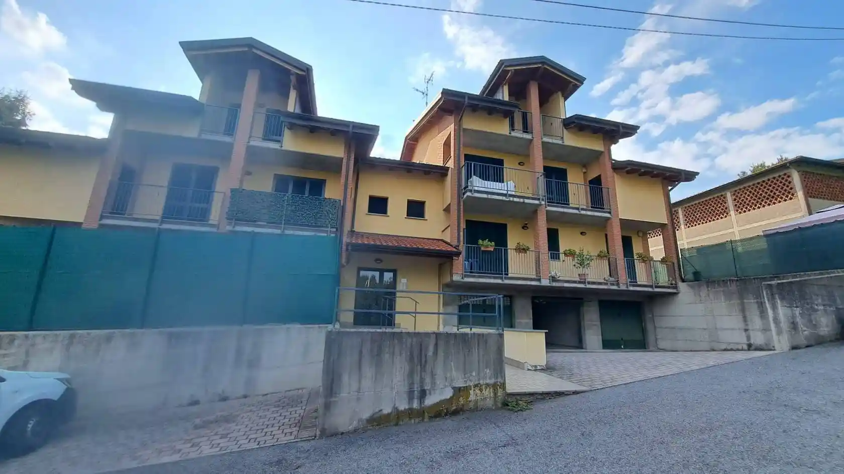 Appartamento in vendita a Albizzate
