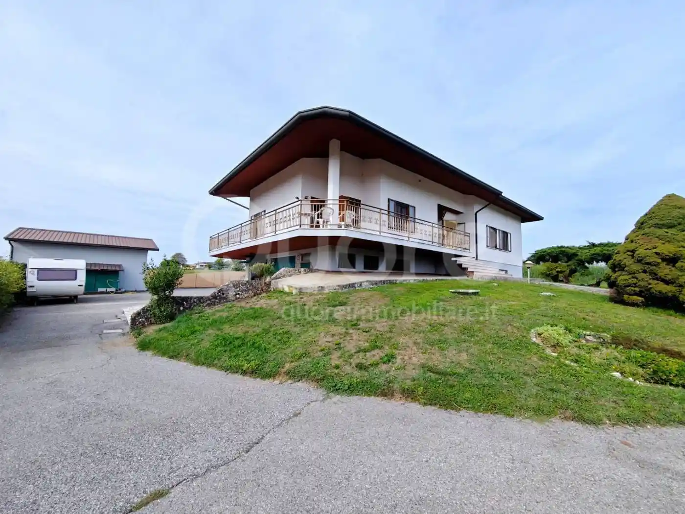 Villa in vendita a Colloredo di Monte Albano