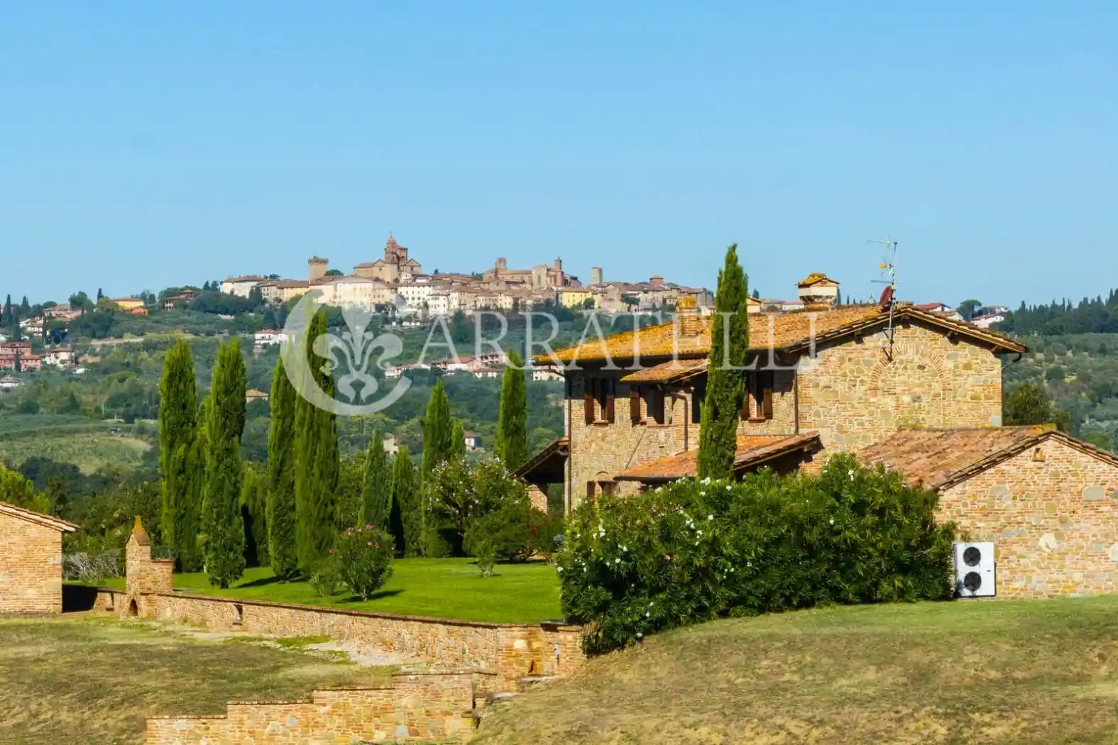 Rustico - Casale in vendita a Foiano della Chiana