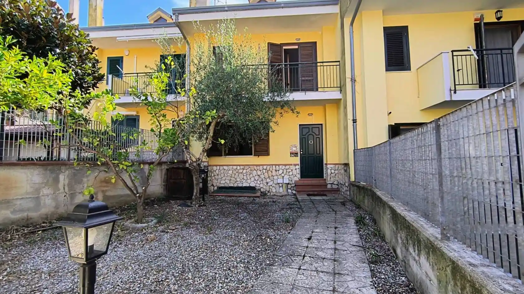 Villetta a schiera in vendita a Giffoni Sei Casali