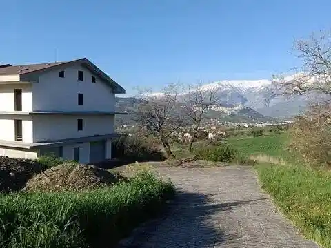 Villa in vendita a Casoli