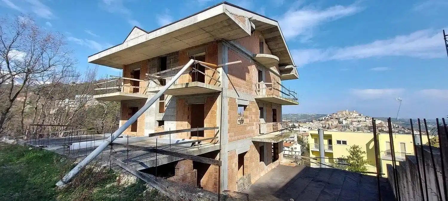 Villa in vendita a Casoli