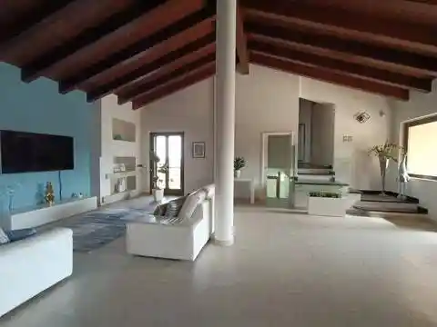 Villa in vendita a Tornareccio