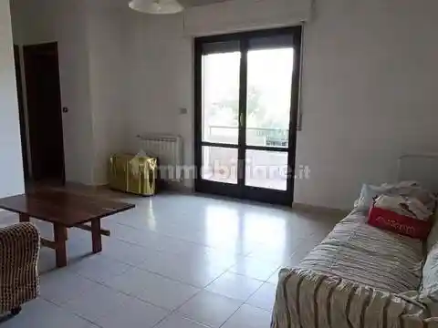 Appartamento in vendita a Archi