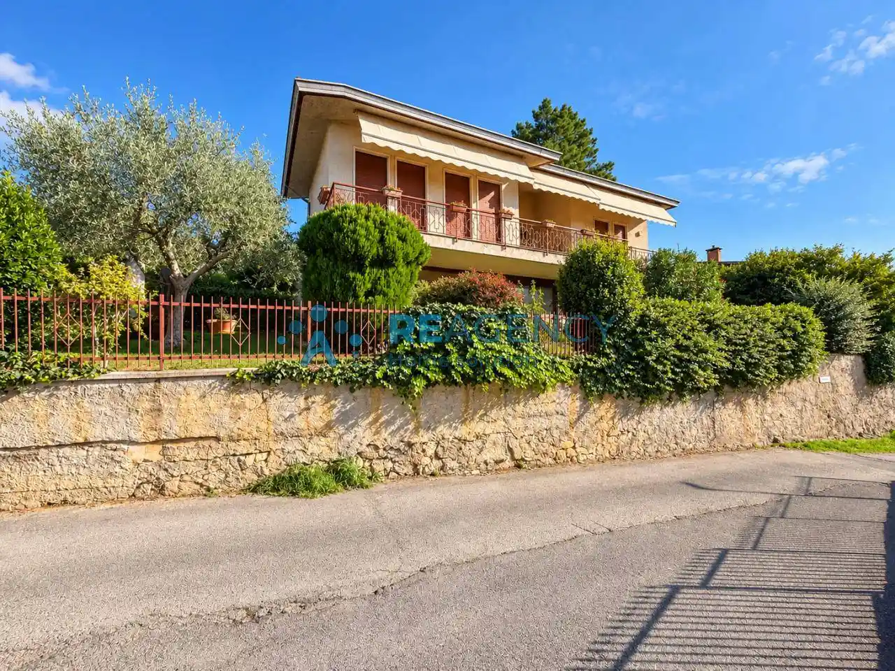 Casa indipendente in vendita a Creazzo